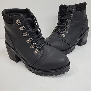 Dirty Laundry Women's Size 6 Black Lace-Up Boots Platform Heels Lugged Soles